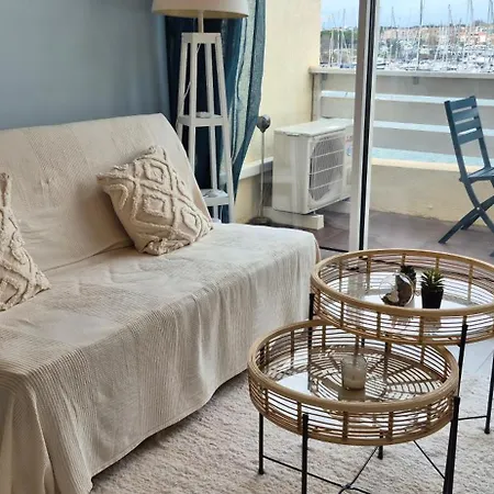 Petit Cocon Climatise, Vue Et Wifi Lägenhet Agde