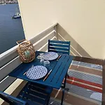 Apartment Petit Cocon Climatise, Vue Et Wifi Agde