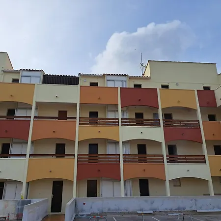 Apartment Petit Cocon Climatise, Vue Et Wifi *