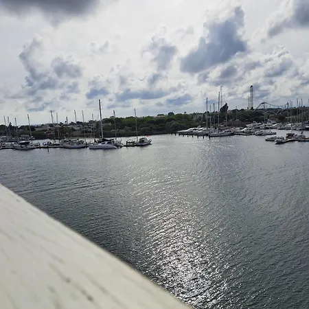 Petit Cocon Climatise, Vue Et Wifi *