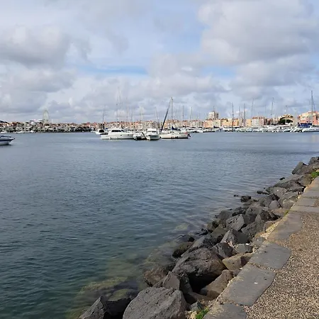 Petit Cocon Climatise, Vue Et Wifi