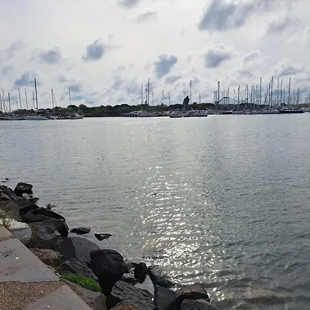 Petit Cocon Climatise, Vue Et Wifi